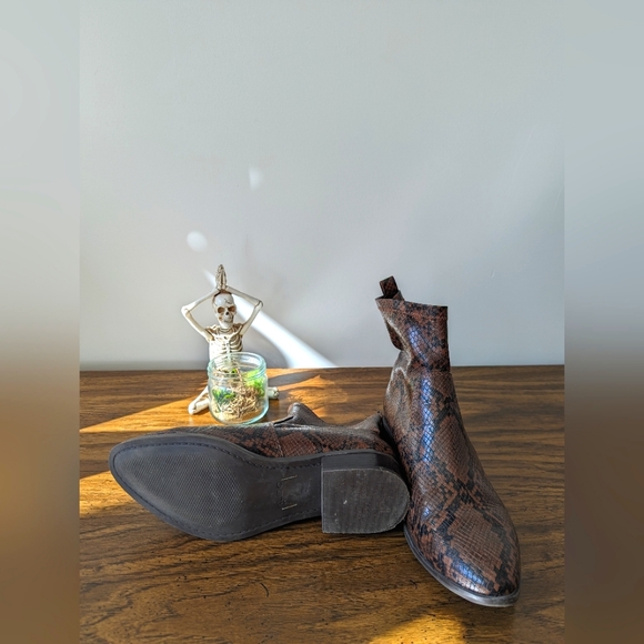 brown snakeskin ankle boots | ALDO - Picture 3 of 6